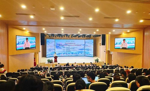 珠海科技學院報告廳系統解決方案